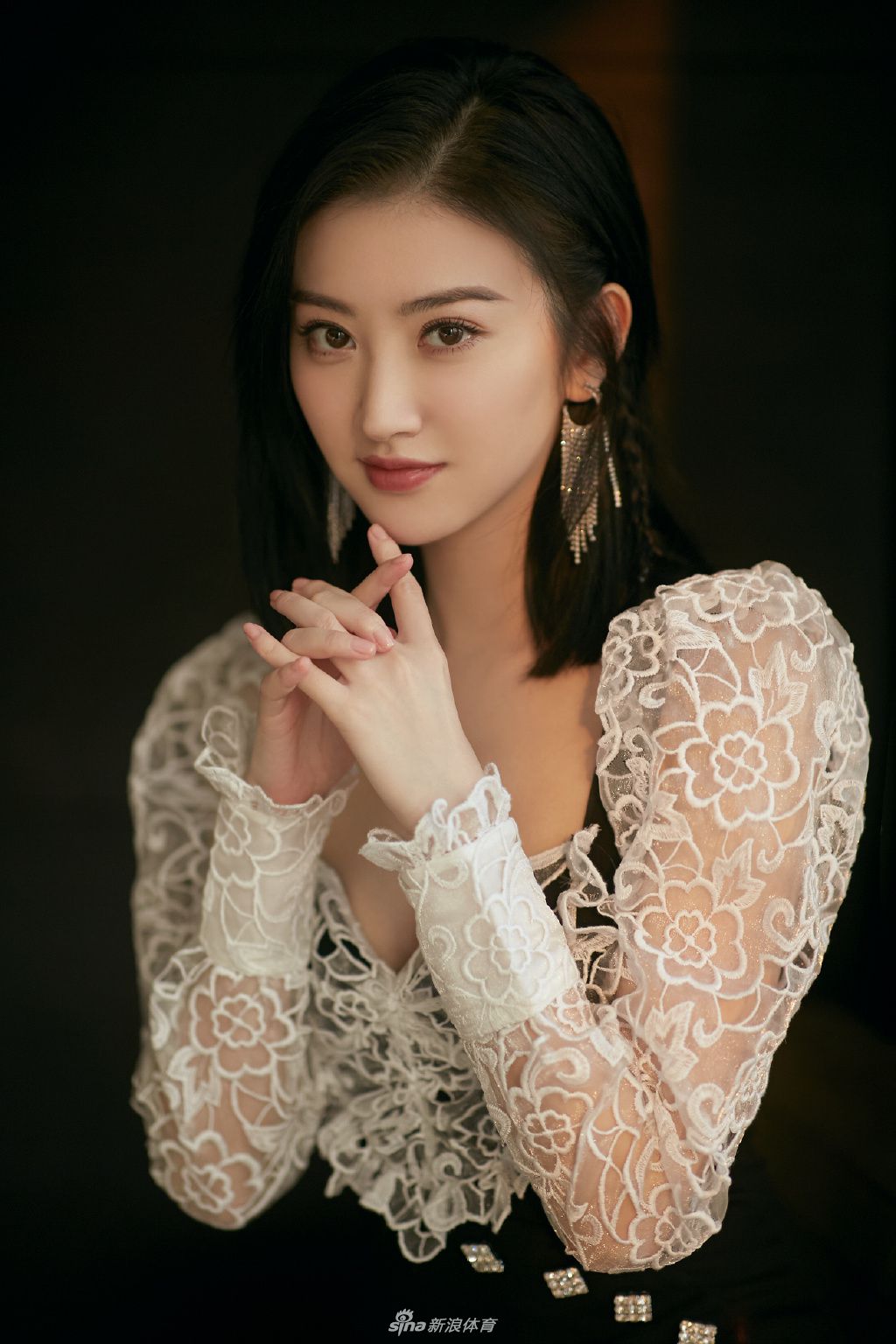 蒙面女