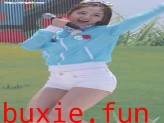白紧包臀牛仔热裤少女 03