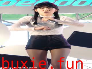 大长腿皮裤少女超会扭 08