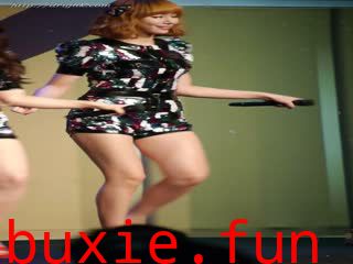 美腿热裤两组妹 02